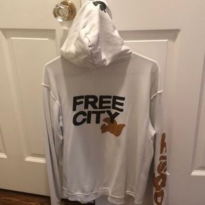 White Free City Hoddie ZIP Up
